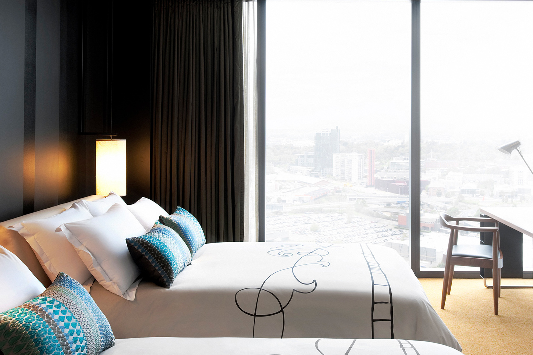 High Floor Luxe Twin Room at Crown Metropol Hotel - Crown Melbourne